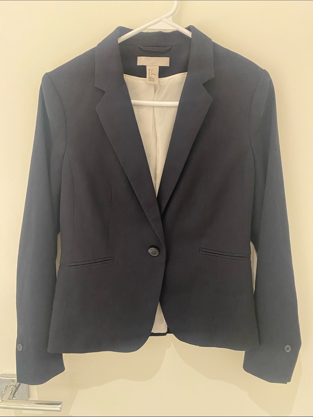 EUC H&M Classic Single Button Blazer (Navy) Blue Size 8